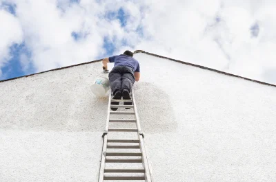 Peinture extérieure à Ally — façades et ravalement